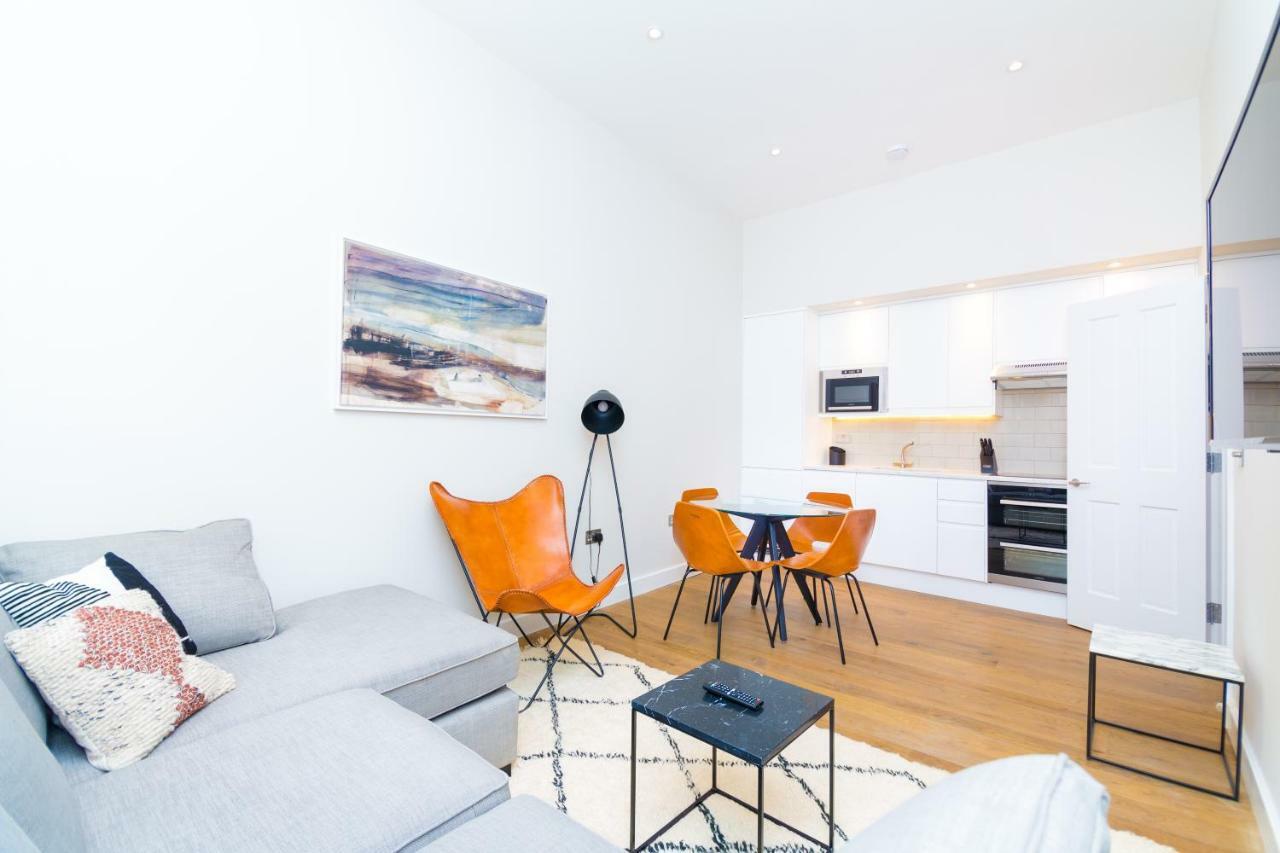 Modern 2-Bed Flat in Central London - Image 2